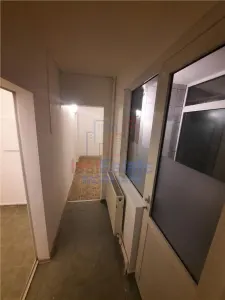 Apartament 2 camere Zimbru - foto 11