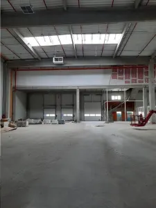 Spatiu Industrial - 900 mp - Logistica - Productie - Depozitare - Distributie - foto 4