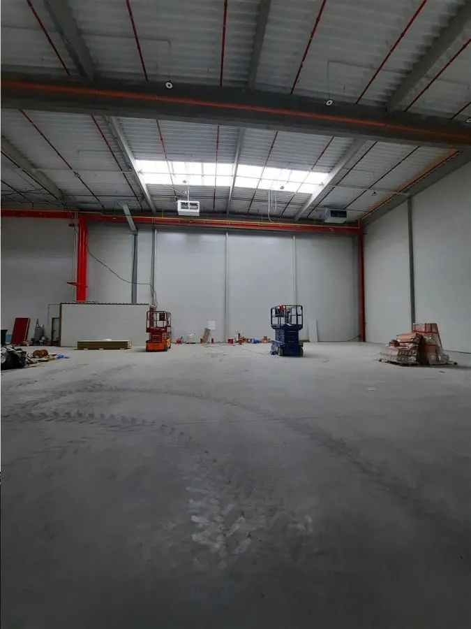Spatiu Industrial - 1200 mp - Logistica - Productie - Depozitare - Distributie - foto 2