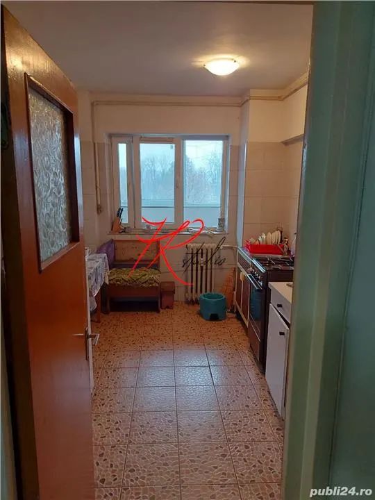 Vanzare apartament 3 camere Tei - foto 3