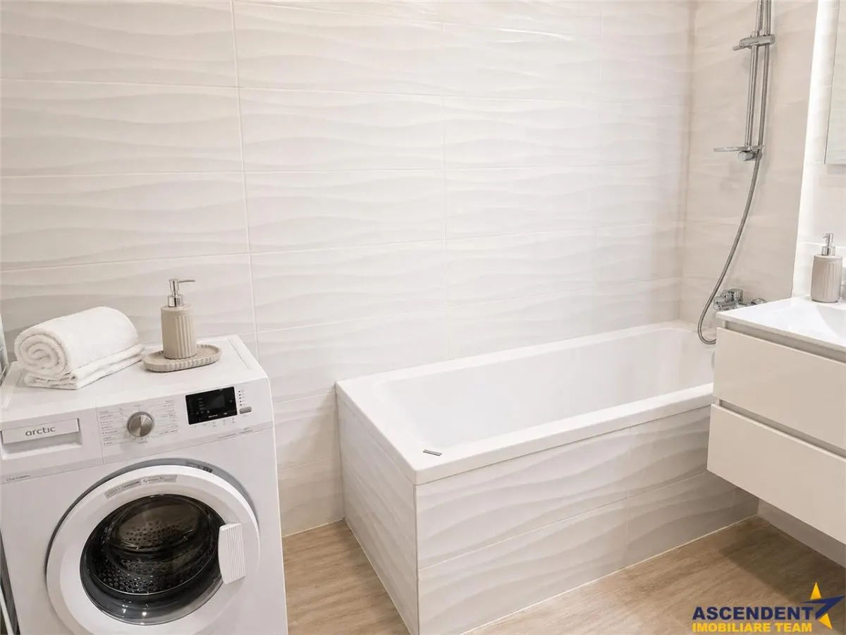 Apartament generos si elegant, Tractorul, SOHO, Brasov - foto 11