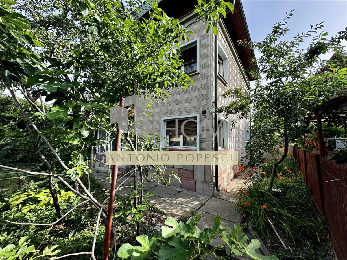 Vanzare casa S+P+1+Pod, in Ploiesti, zona Nicopole - foto 1
