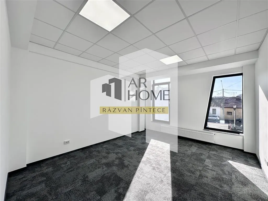 Spatii birouri de lux, de la 23 mp, zona ultracentrala, Ploiesti - foto 4