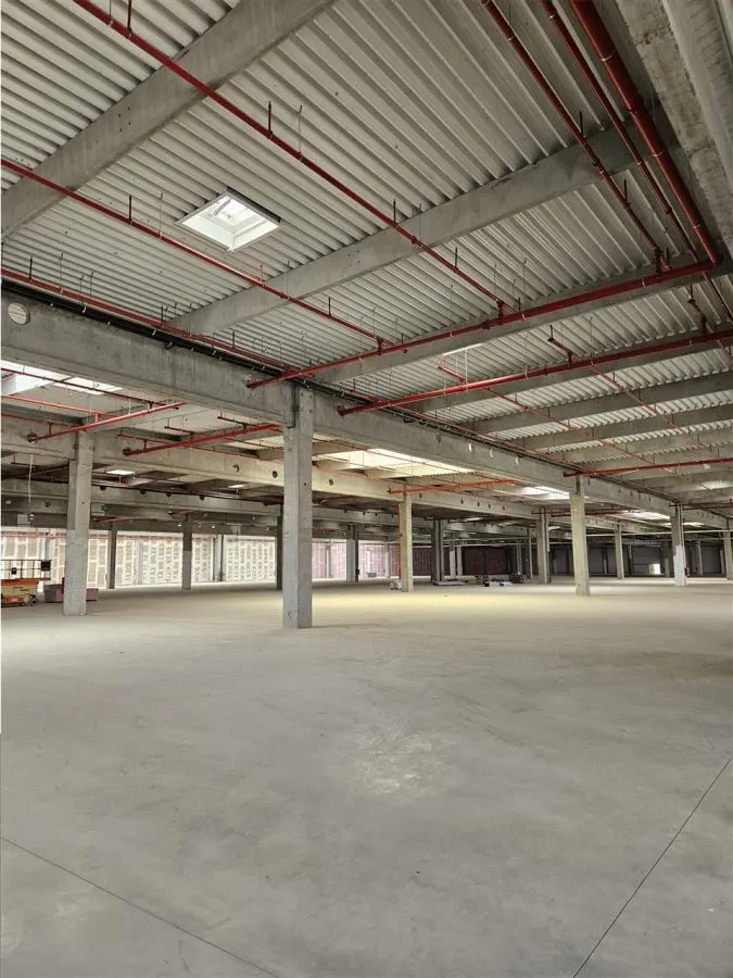 Spatiu Industrial - 7000 mp - Logistica - Productie - Depozitare - Distributie - foto 8
