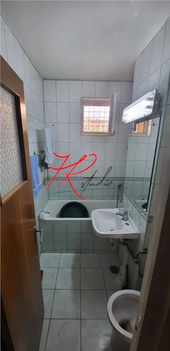 Vanzare apartament 3 camere Piata Obor - foto 4