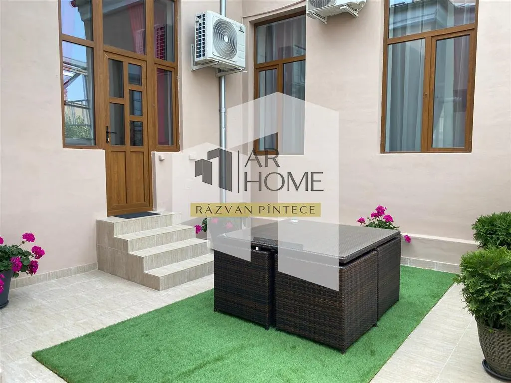 Vila interbelica renovata complet in zona centrala Ploiesti - foto 17