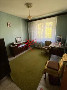 Vanzare apartament 3 camere Teiul Doamnei - foto 2