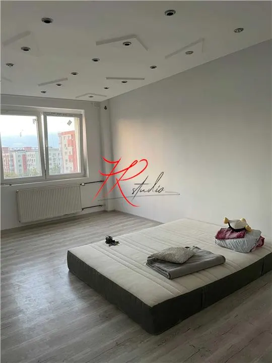 Vanzare apartament 3 camere Tei, zugravit - foto 5
