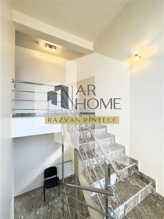 Vila D+P+2E, 8 camere, 390 mp teren, zona ultracentral, Ploiesti - foto 16
