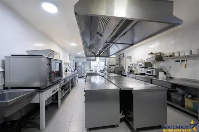 Complex Gastronomic:Afacere la cheie, Restaurant traditional secuiesc+terasa evenimente+carmangerie+ magazin+A - foto 5
