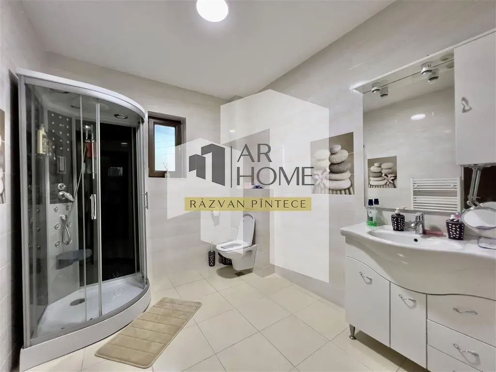 Vila de lux, P+1E+pod, 5 camere, garaj, zona Albert Nord, Ploiesti - foto 8