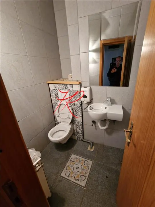 Inchieriere Cladirea Lipscani, pretabil comercial / birou - foto 8