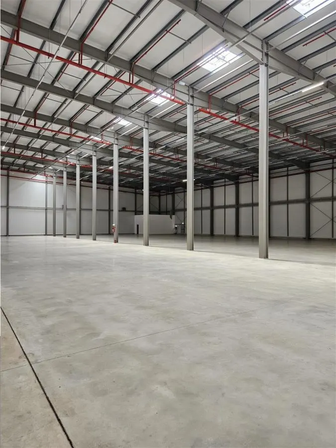 Spatiu Industrial - 5000 mp - Logistica - Productie - Depozitare - Distributie - foto 1