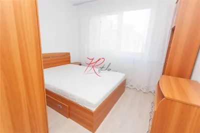 Vanzare apartament 2 camere renovate, Teiul Doamnei - foto 4