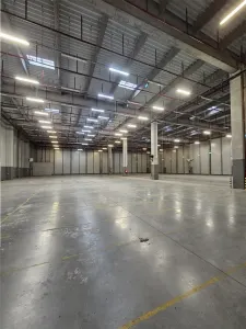 Spatii Industriale - 5000 mp - Logistica - Depozitare - Productie - Codlea