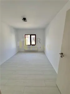 Vanzare casa 4 camere, in Strejnicu, la 5 minute de Ploiesti - foto 14