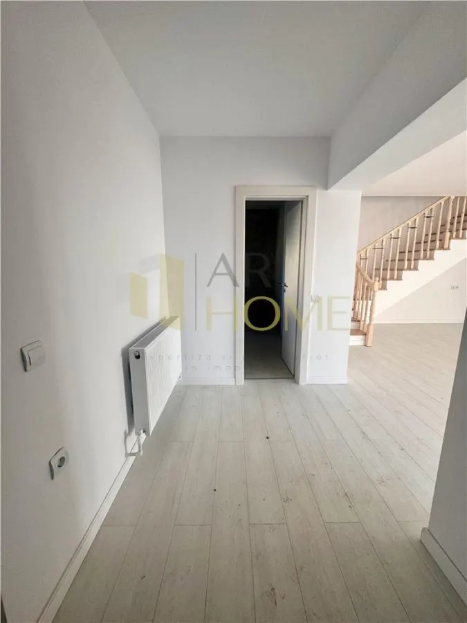 Vanzare casa 4 camere, in Strejnicu, la 5 minute de Ploiesti - foto 17