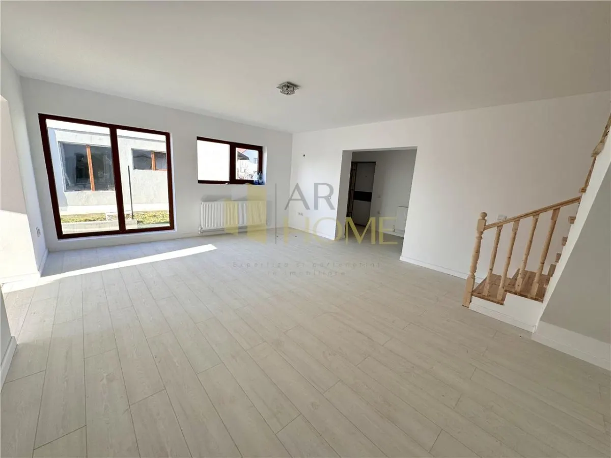 Vanzare casa 4 camere, in Strejnicu, la 5 minute de Ploiesti - foto 19