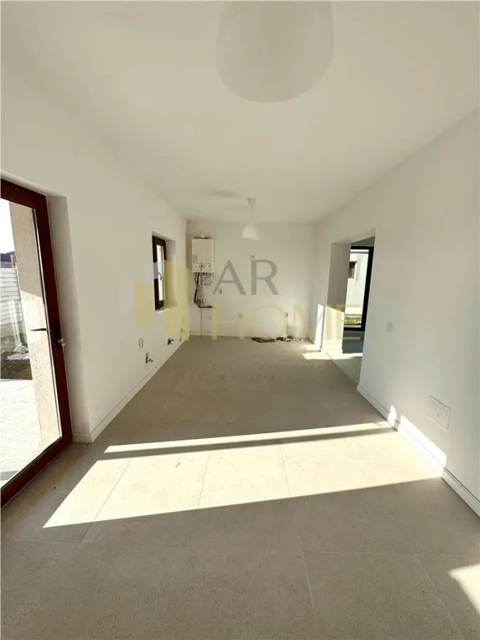 Vanzare casa 4 camere, in Strejnicu, la 5 minute de Ploiesti - foto 3