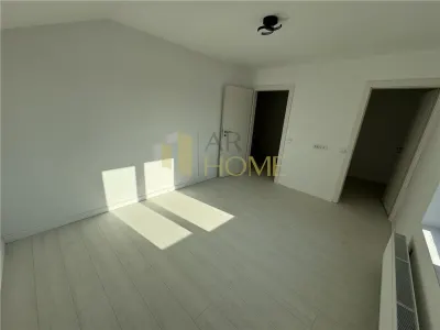 Vanzare casa 4 camere, in Strejnicu, la 5 minute de Ploiesti - foto 9
