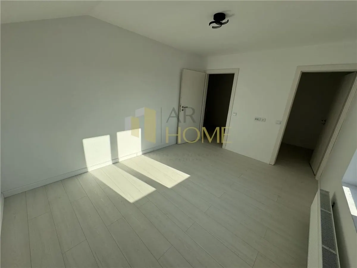 Vanzare casa 4 camere, in Strejnicu, la 5 minute de Ploiesti - foto 9