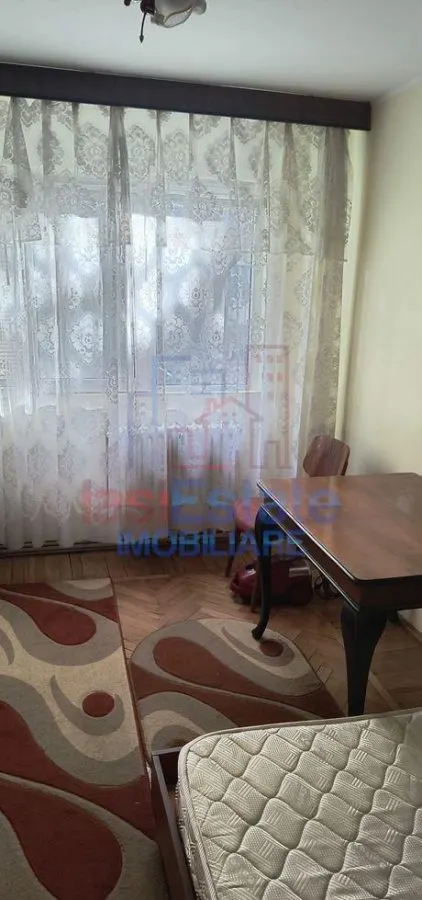 Apartament 3 camere Tatarasi - foto 3