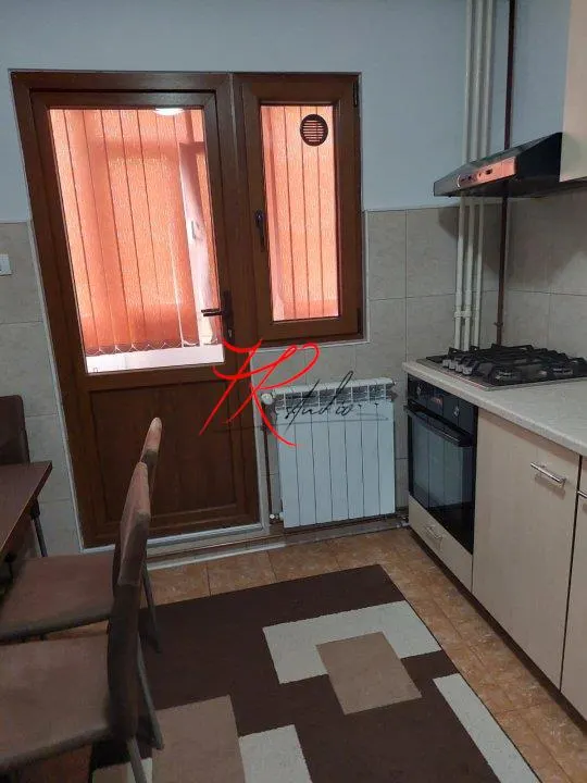 Vanzare apartament 4 camere Tei cu CT, mobilat - foto 6