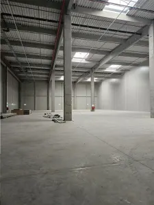 Spatiu Industrial - 900 mp - Logistica - Depozitare - Distributie - foto 13