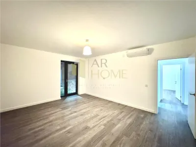 Apartament 4 camere pentru birouri sau rezidential, Albert Ploiesti - foto 7