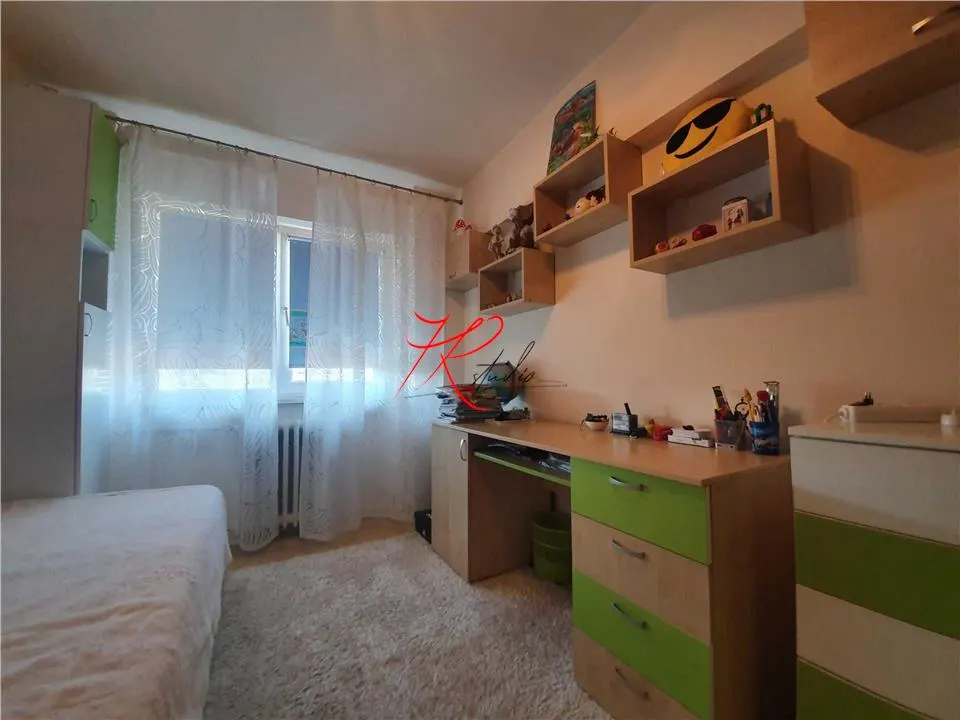 Vanzare apartament 3 camere Iancului, mobilat - foto 5