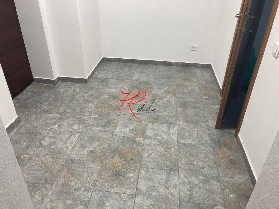 Vanzare apartament 3 camere renovat, vatra luminoasa - foto 5