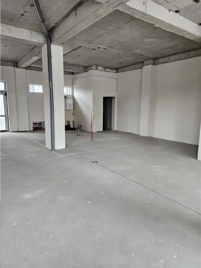 Spatiu Comercial - 200 mp - Showroom - Servicii - Clinica Medicala - foto 7