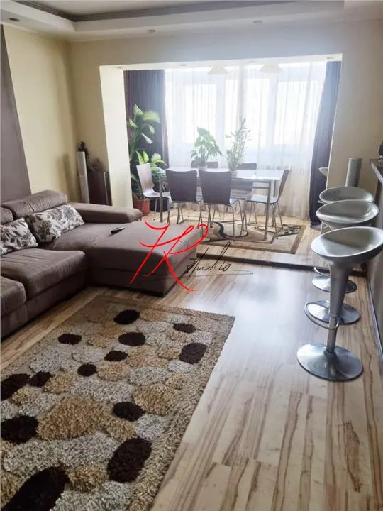 Vanzare apartament 4 camere Iancului, mobilat - foto 1