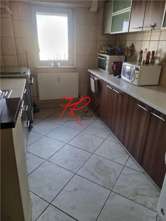 Vanzare apartament 4 camere Iancului, mobilat - foto 6