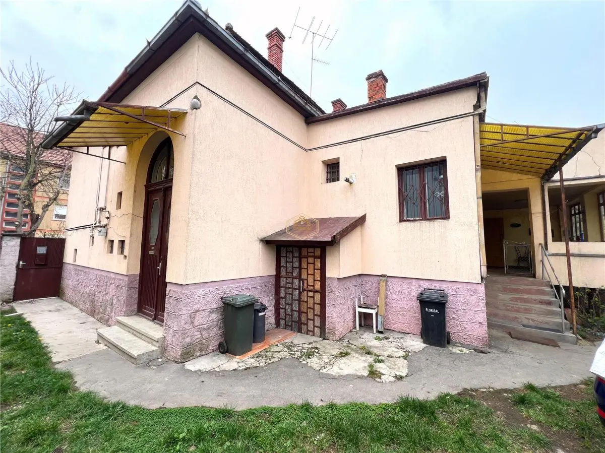 Casa cu 3 camere pe strada G. Georgescu | Cartier exclusivist - foto 2
