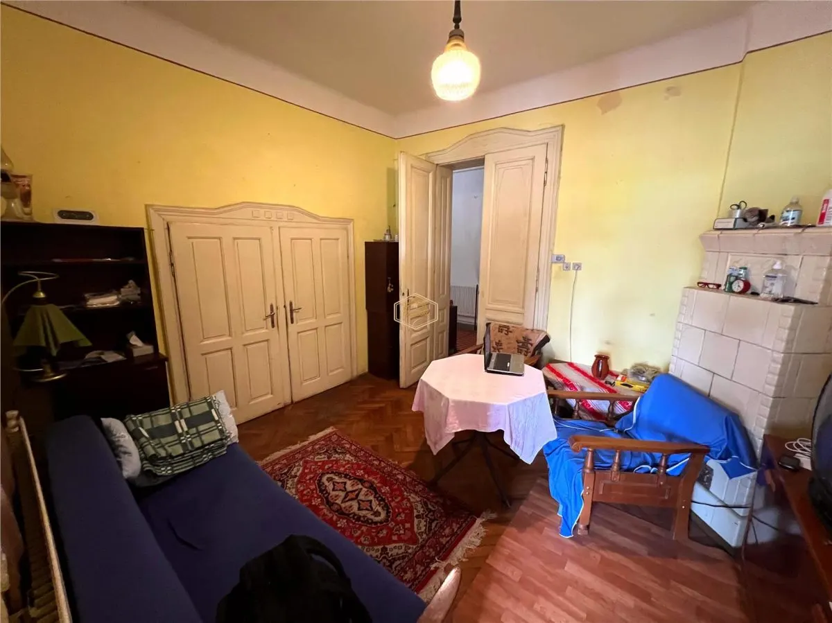 Casa cu 3 camere pe strada G. Georgescu | Cartier exclusivist - foto 11
