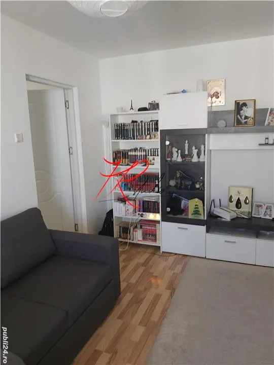 Vanzarea apartament 3 camere Iancului - foto 2