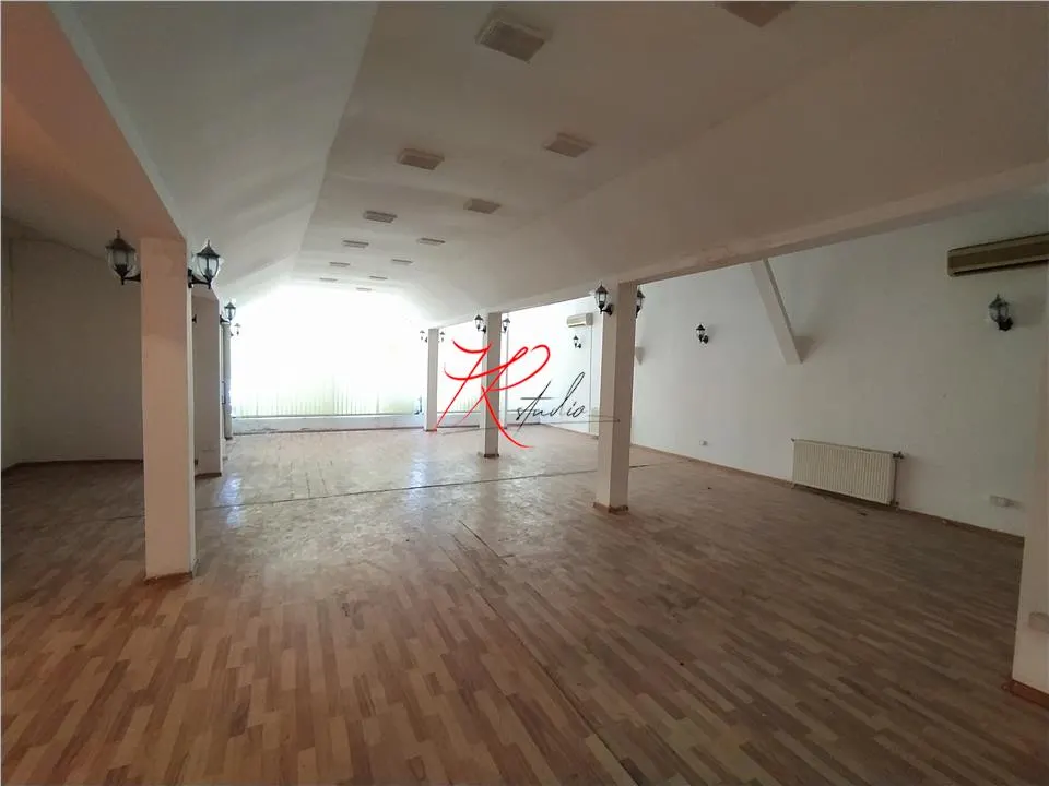 Vanzare cladire comerciala / restaurant Stefan cel mare - foto 2
