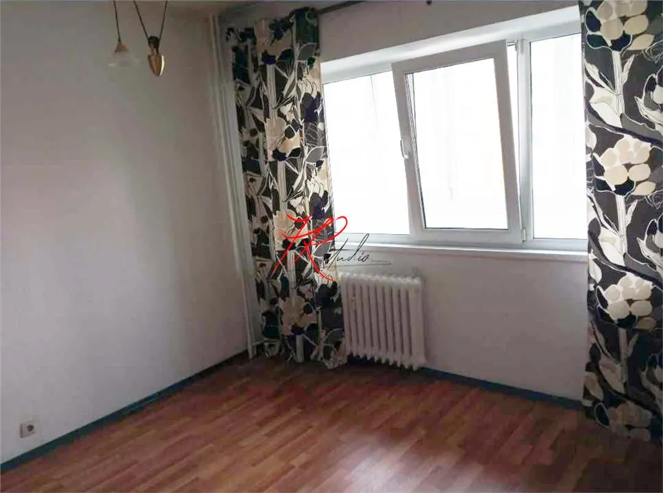 Vanzare apartament 3 camere Obor - foto 1