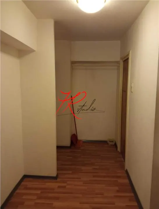 Vanzare apartament 3 camere Obor - foto 4