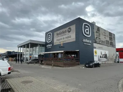 Spatiu Comercial - 1000 mp - Showroom - Depozitare - foto 5