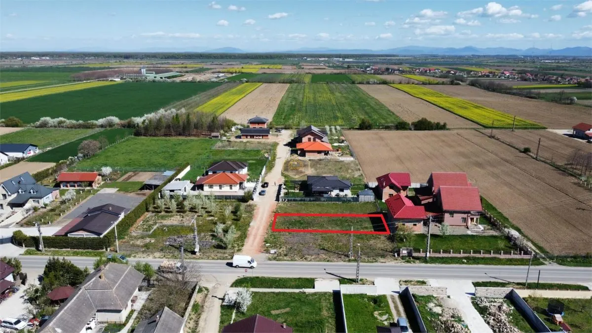 Teren intravilan | Potrivit pentru constructia une locuinte - foto 2