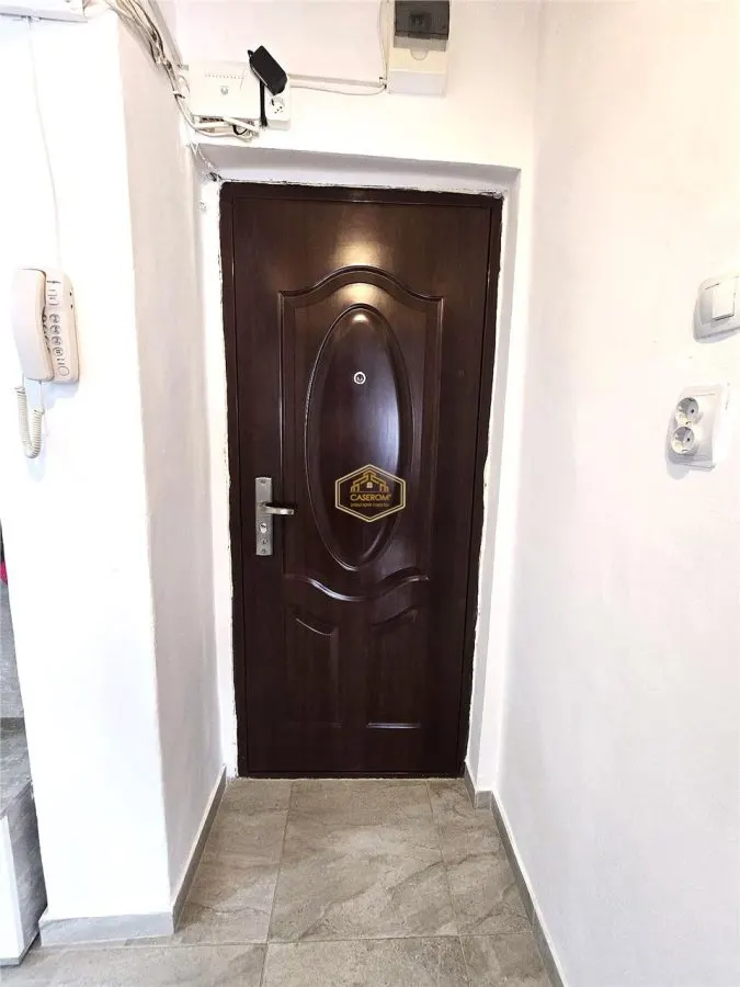 Apartament 2 camere decomandat | Micro 16 | Str Brandusa - foto 14
