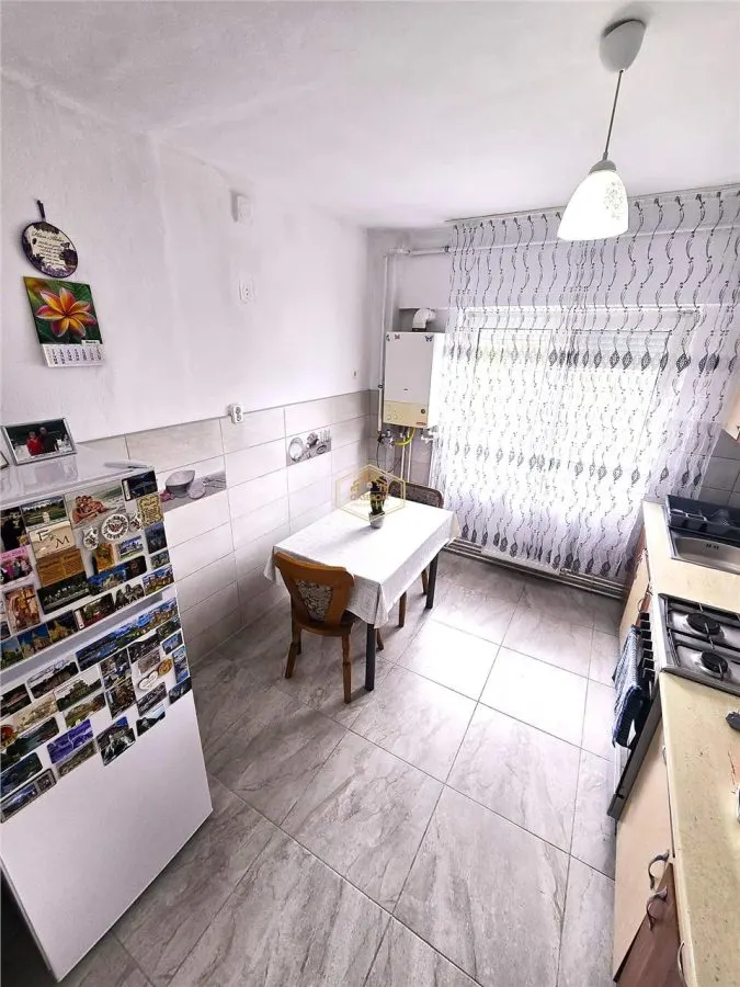 Apartament 2 camere decomandat | Micro 16 | Str Brandusa - foto 4