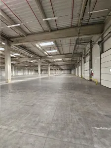 Spatiu Industrial - 900 mp - Productie - Depozitare - Distributie - foto 8