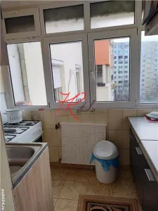 Vanzare apartament 4 camere Teiul Doamnei - foto 11