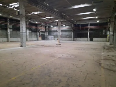 Spatiu Industrial - 5500 mp - Productie - Depozitare - Codlea