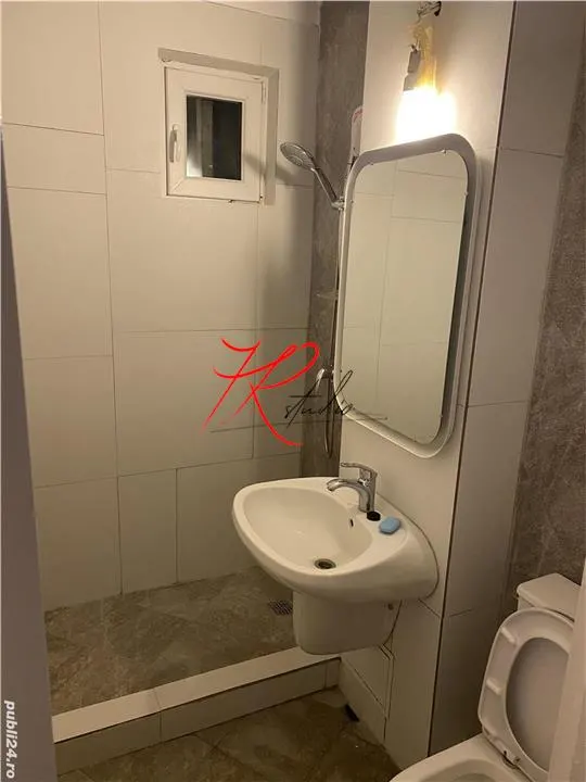 Vanzare apartament 3 camere Teiul Doamnei, renovat - mobilat - foto 5
