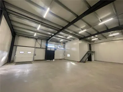 Spatiu Industrial - 1400 mp - Productie - Depozitare - Distributie - Oradea