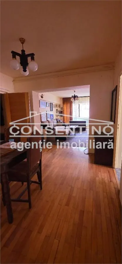 Se vinde imobil cu 4 camere, pe Unirii Sud , liber , cu 3 balcoane - foto 5